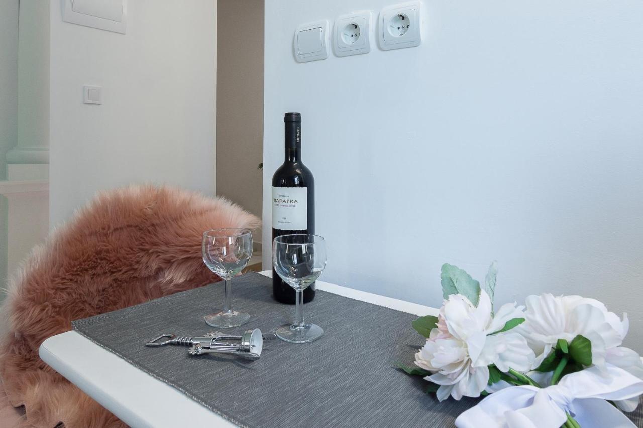 Aphrodite Apartment アテネ エクステリア 写真